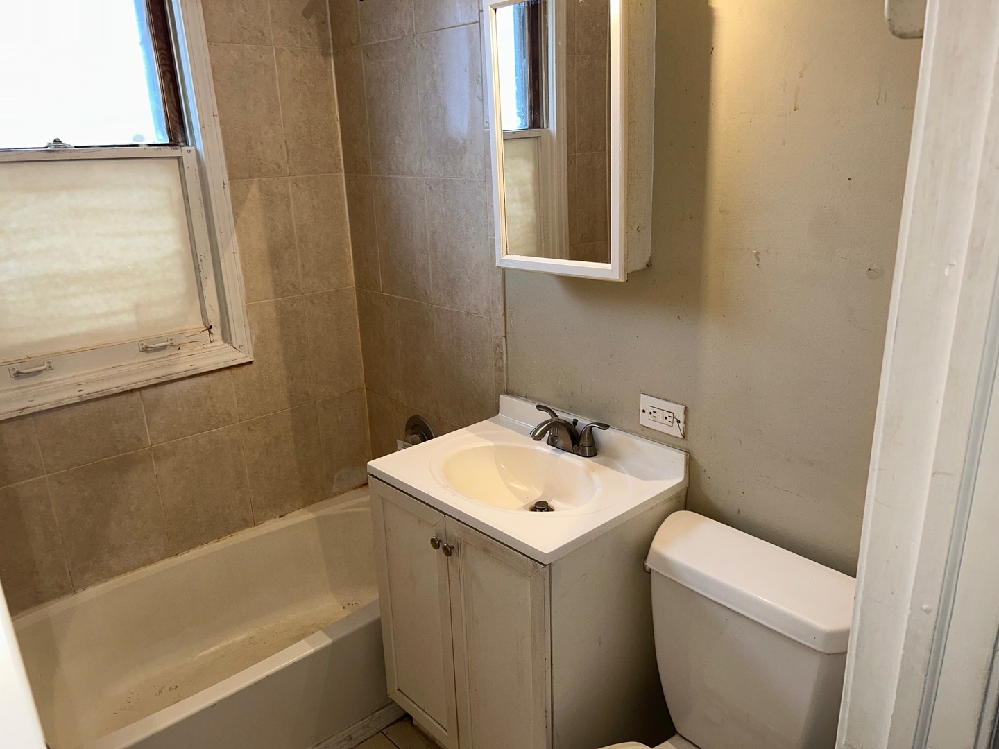 3417 W 161st Street Property Photo 14