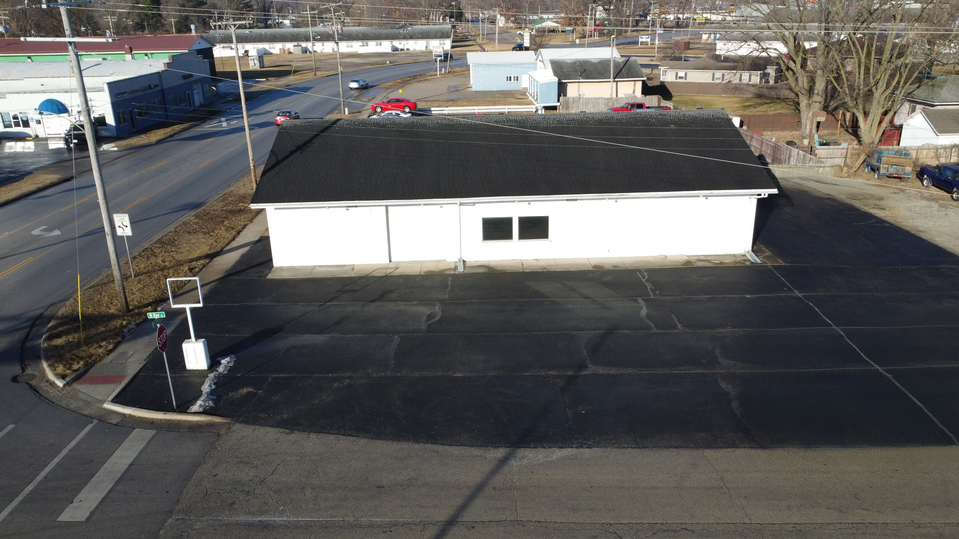 304 W Walnut Street Property Photo 4