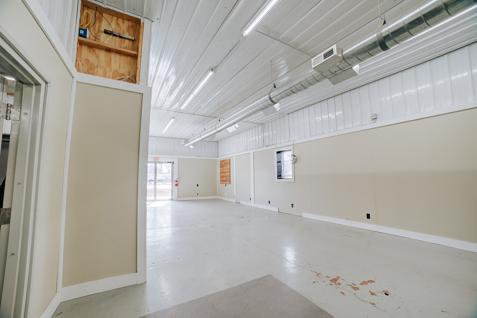 304 W Walnut Street Property Photo 18