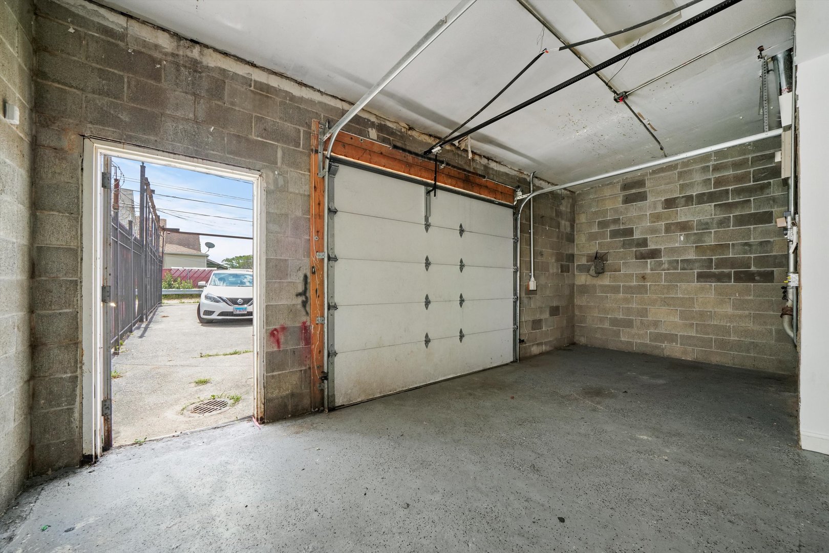 2641 W 79th Street Property Photo 18