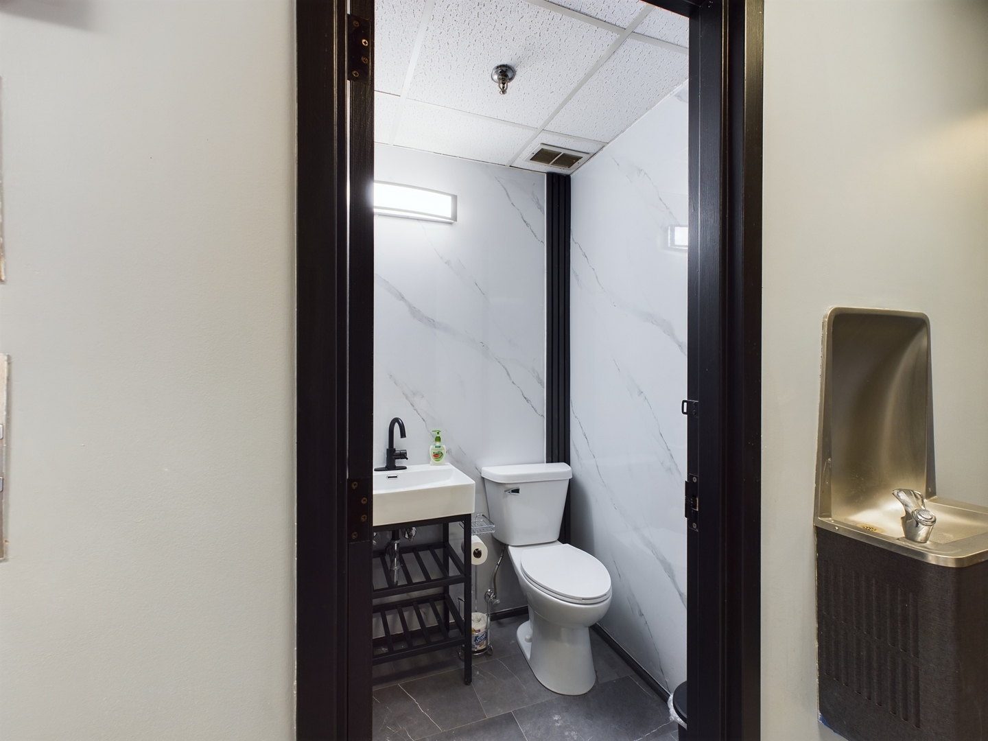64 Orland Square Drive 110 Property Photo 6