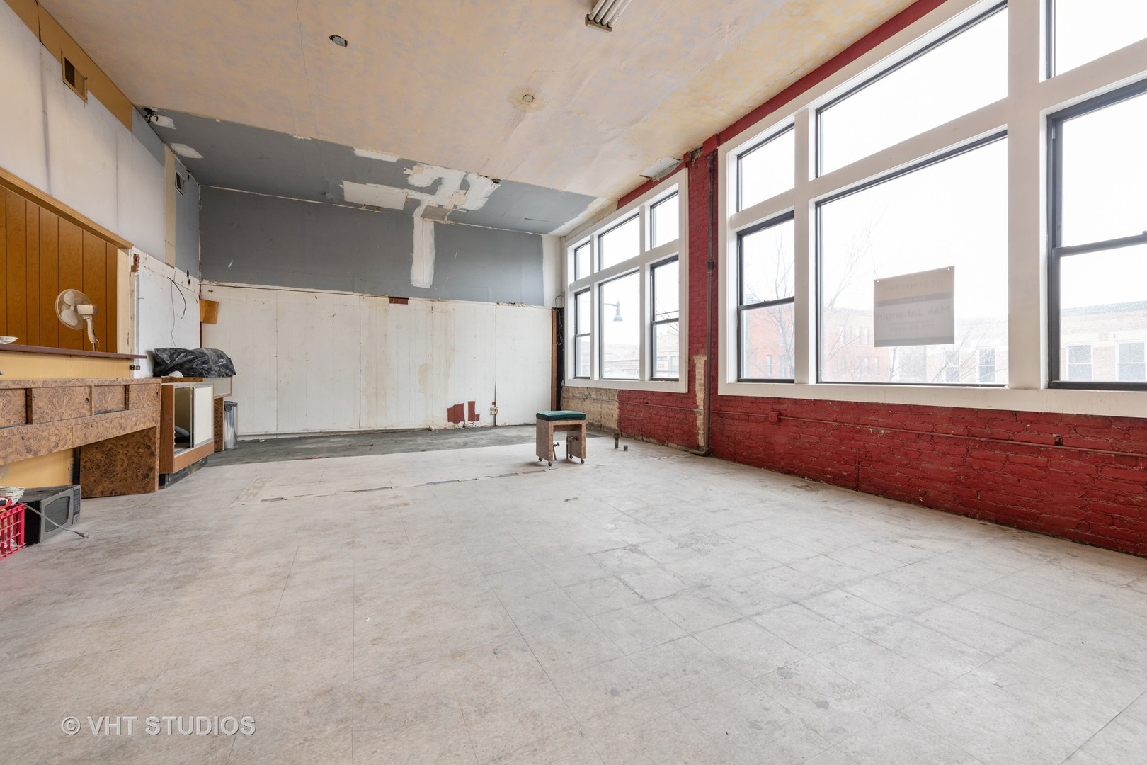 2602 W North Avenue 2 Property Photo 10