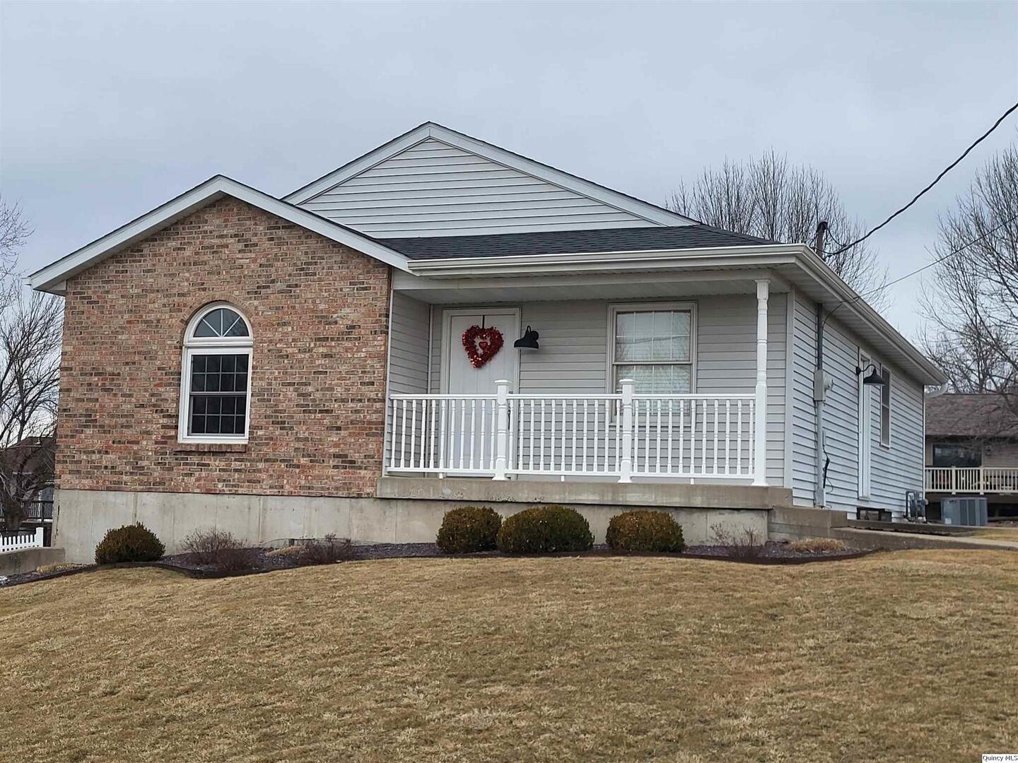 Missouri Real Estate Listings Main Image
