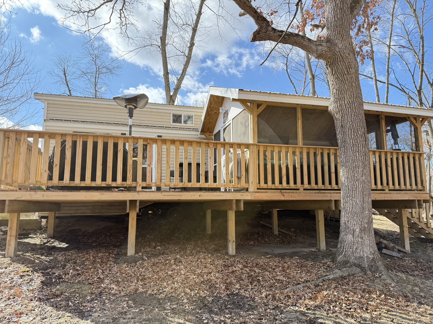 16-191 Woodhaven Lake Property Photo 3