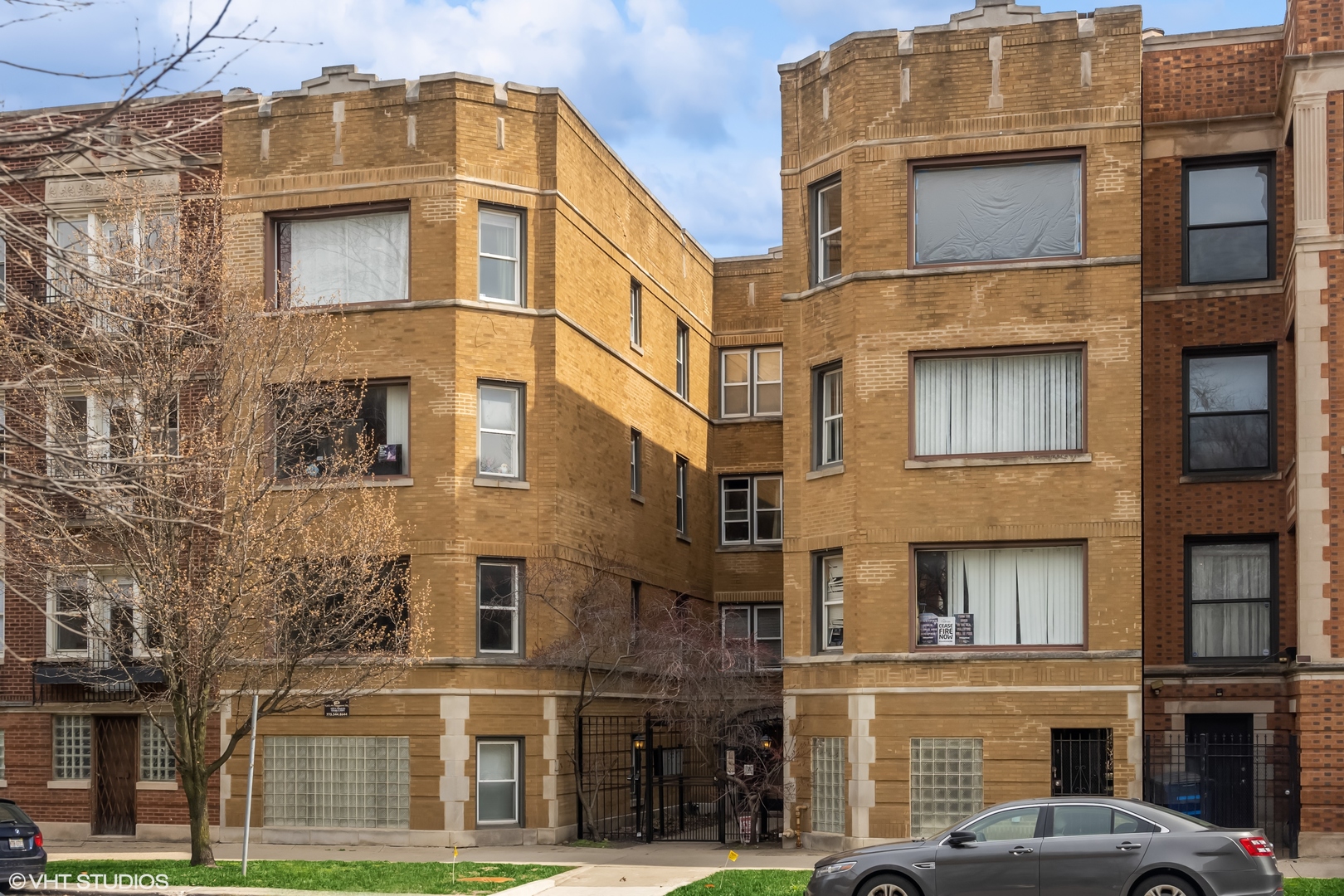 5205 S Drexel Boulevard N3a Property Photo