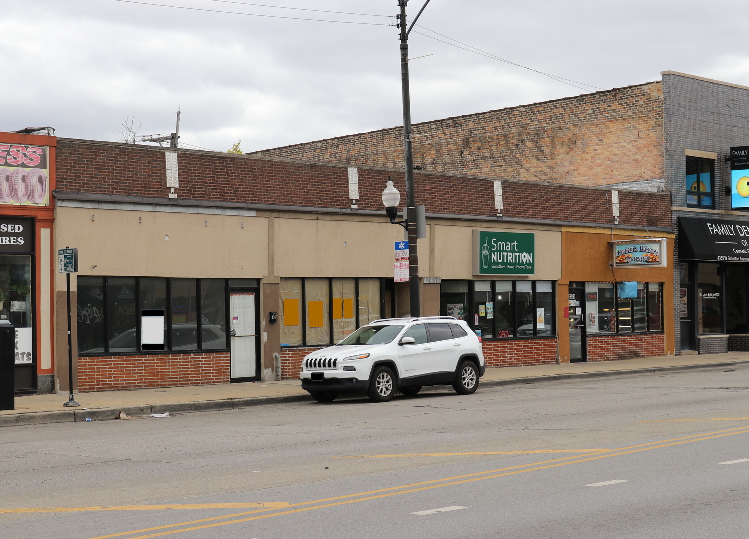 4347 W Fullerton Avenue Property Photo 1