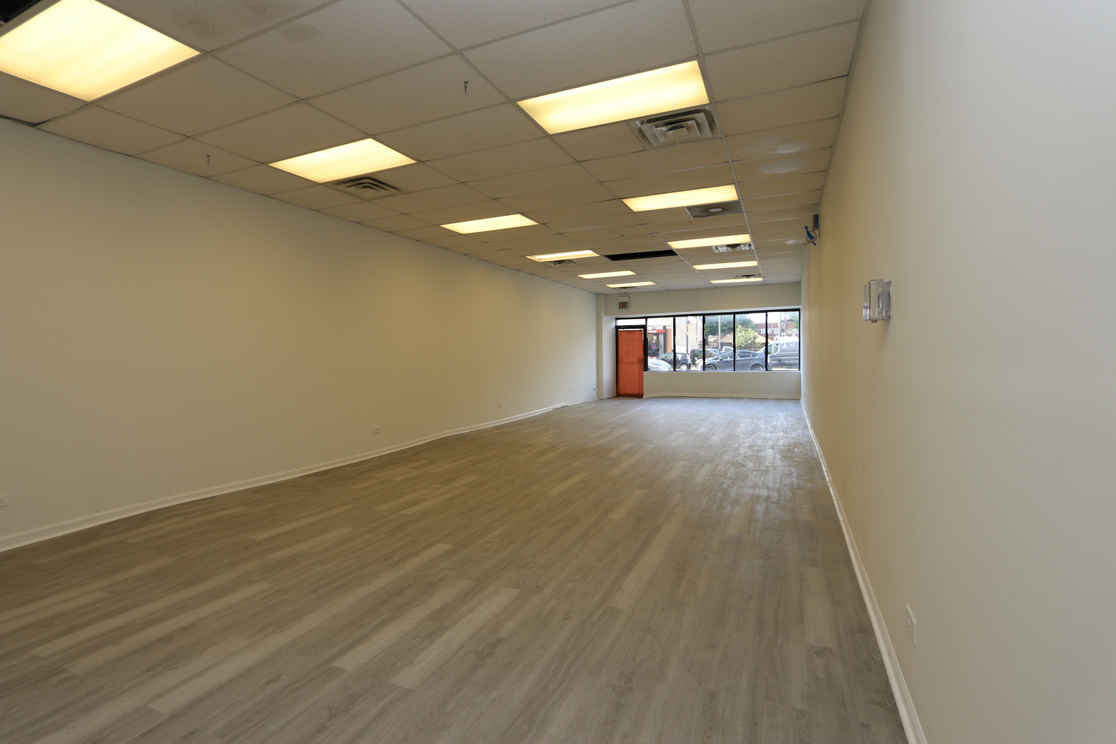 4347 W Fullerton Avenue Property Photo 3