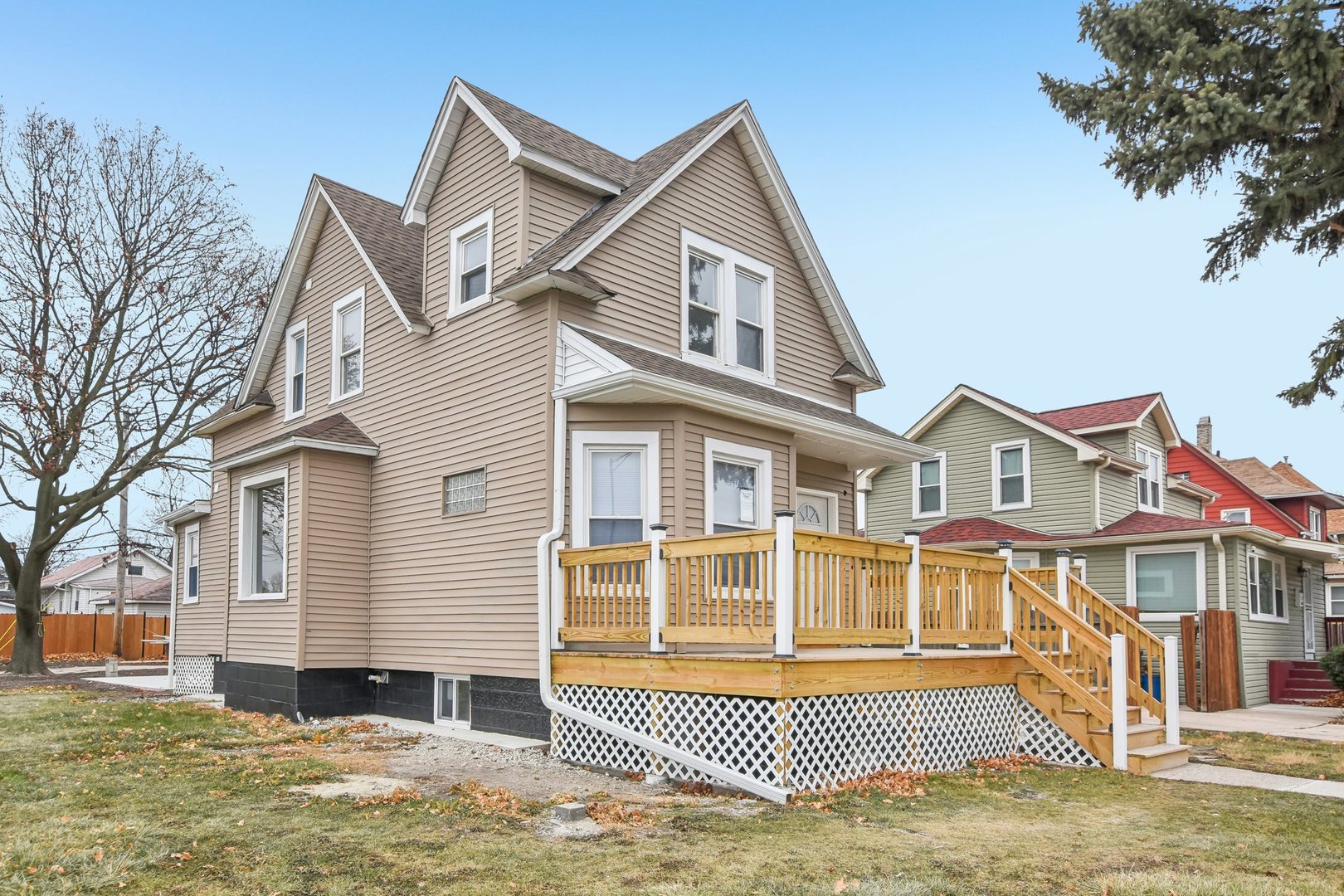 1716 S 8th Avenue Property Photo