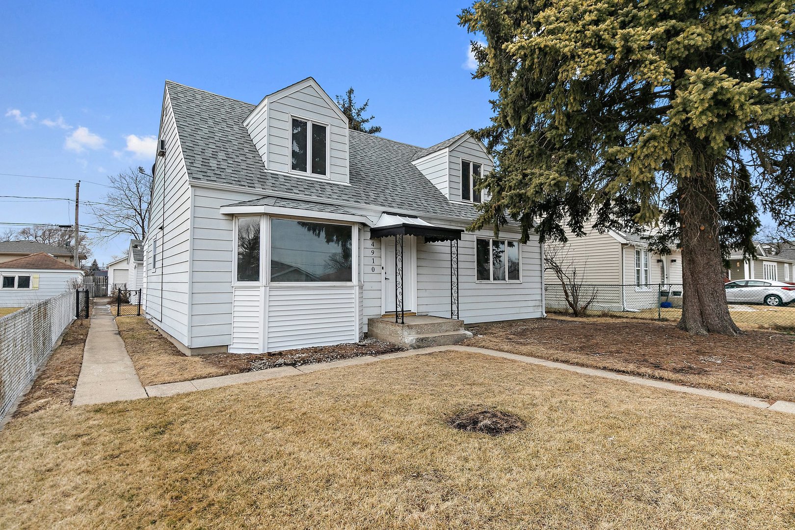 Reavis High School Real Estate Listings Main Image