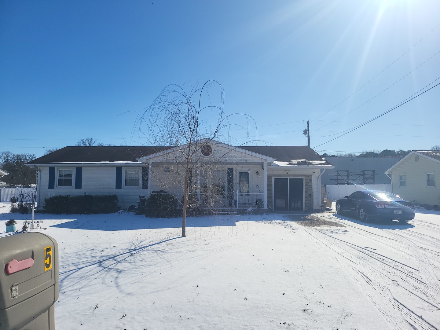 5 Lakedale Drive Property Photo