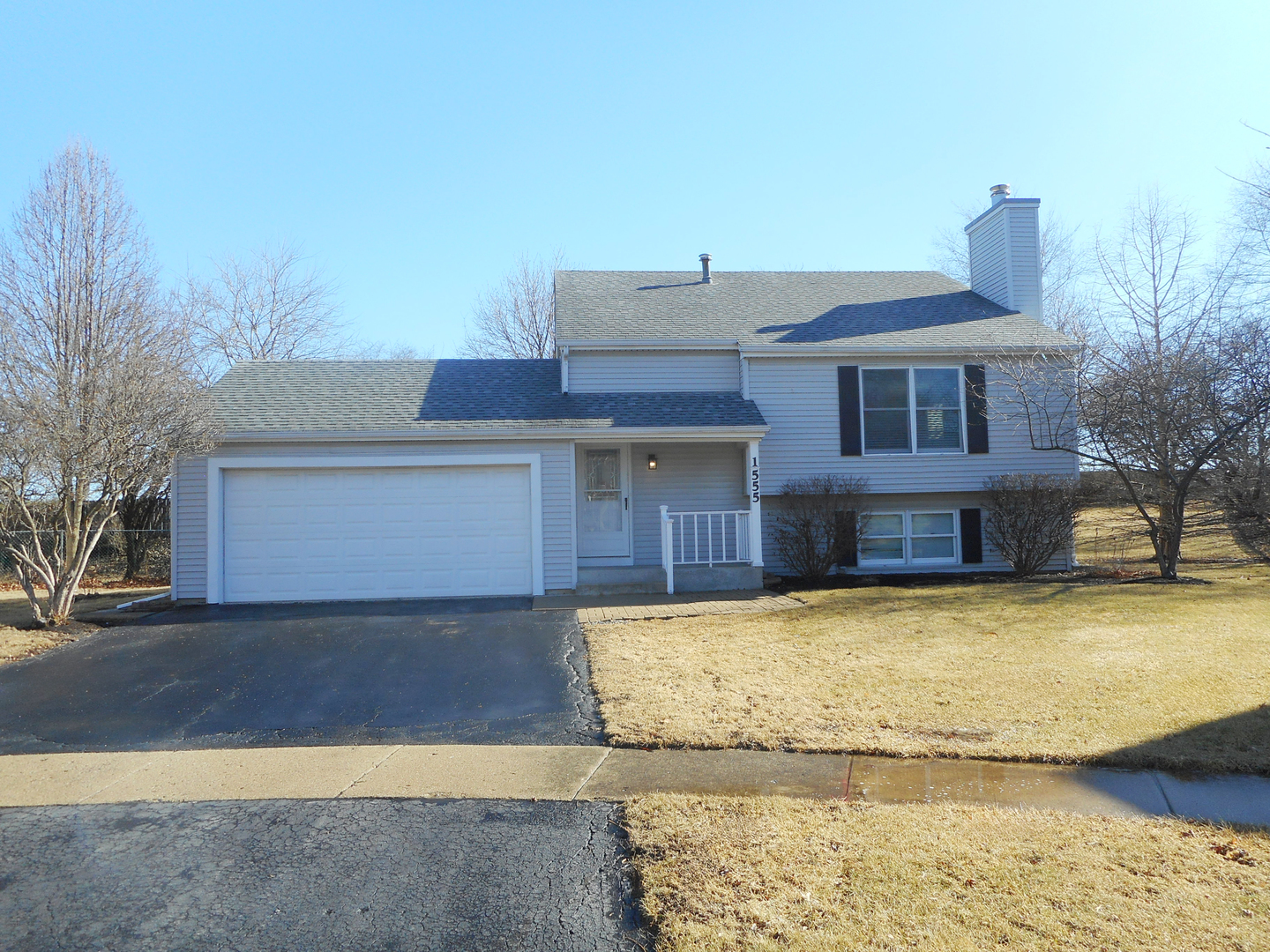 1555 Concord Court Property Photo