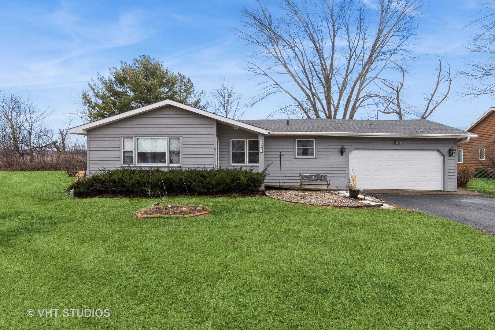 1527 Swallow Road Property Photo