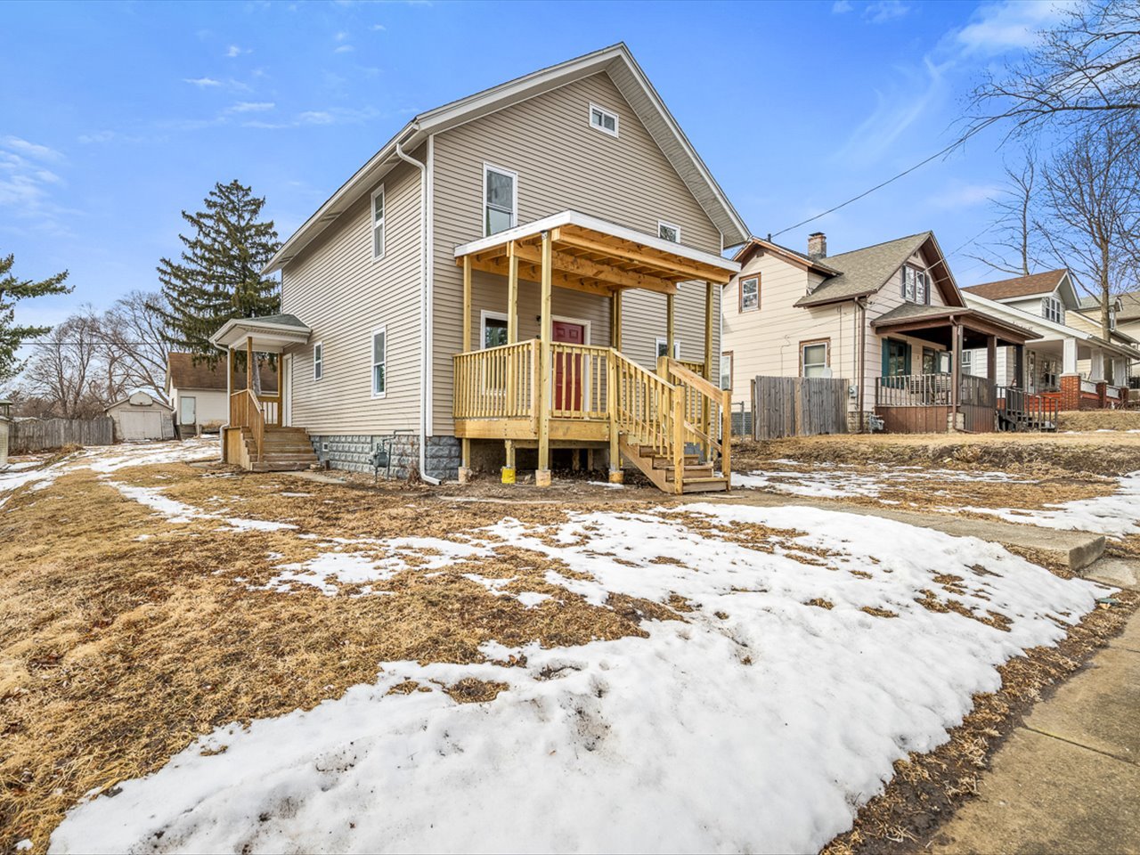 321 Washington Street Property Photo