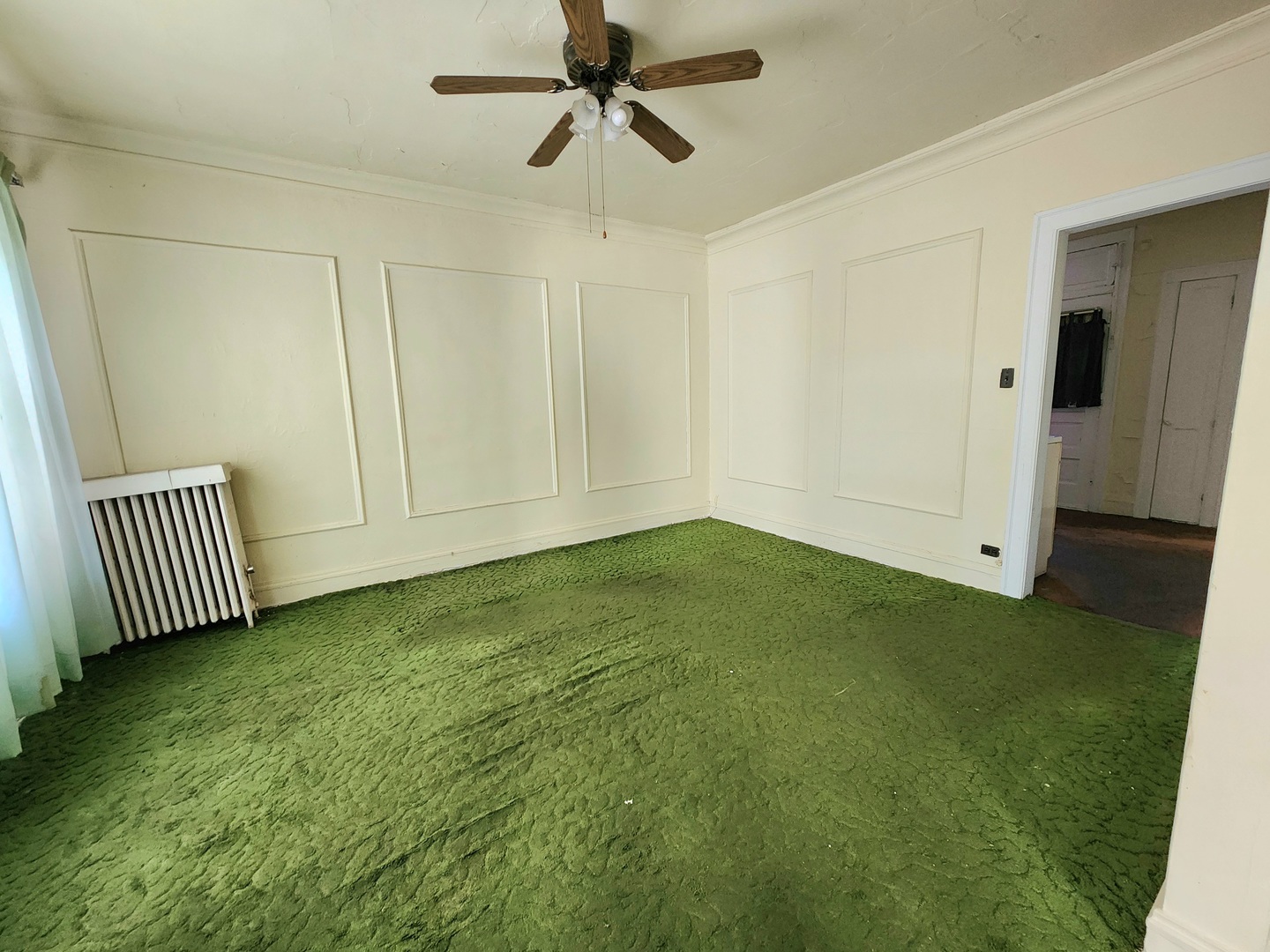 7963 S Phillips Avenue Property Photo 3