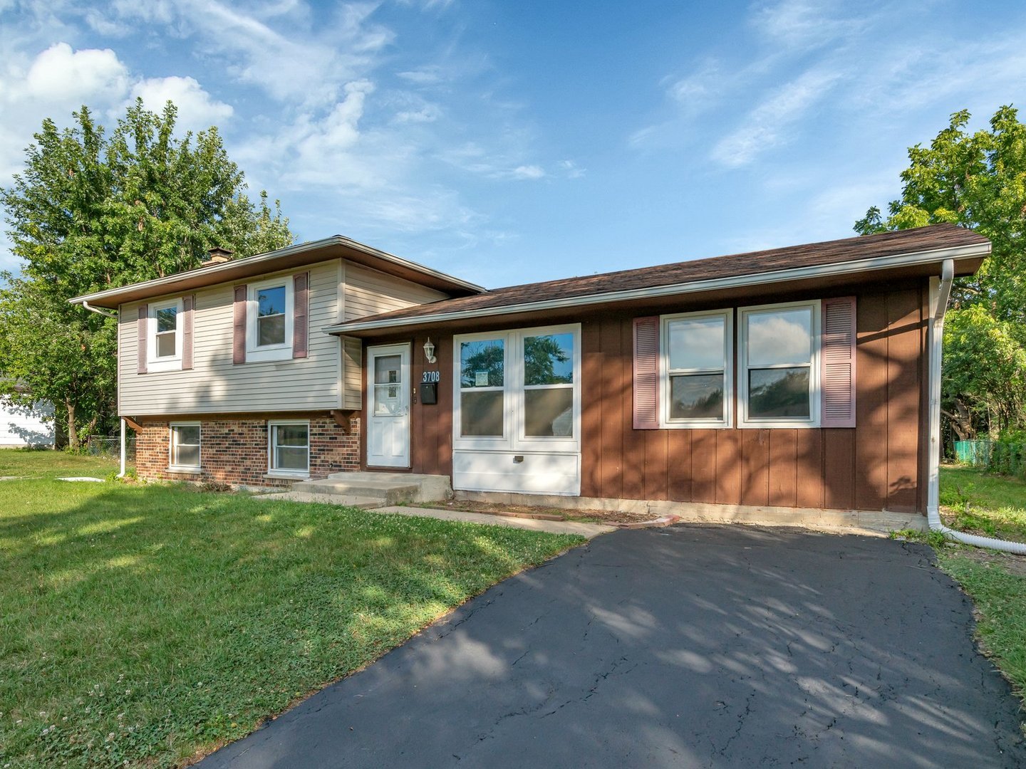 3708 Tamarind Lane Property Photo