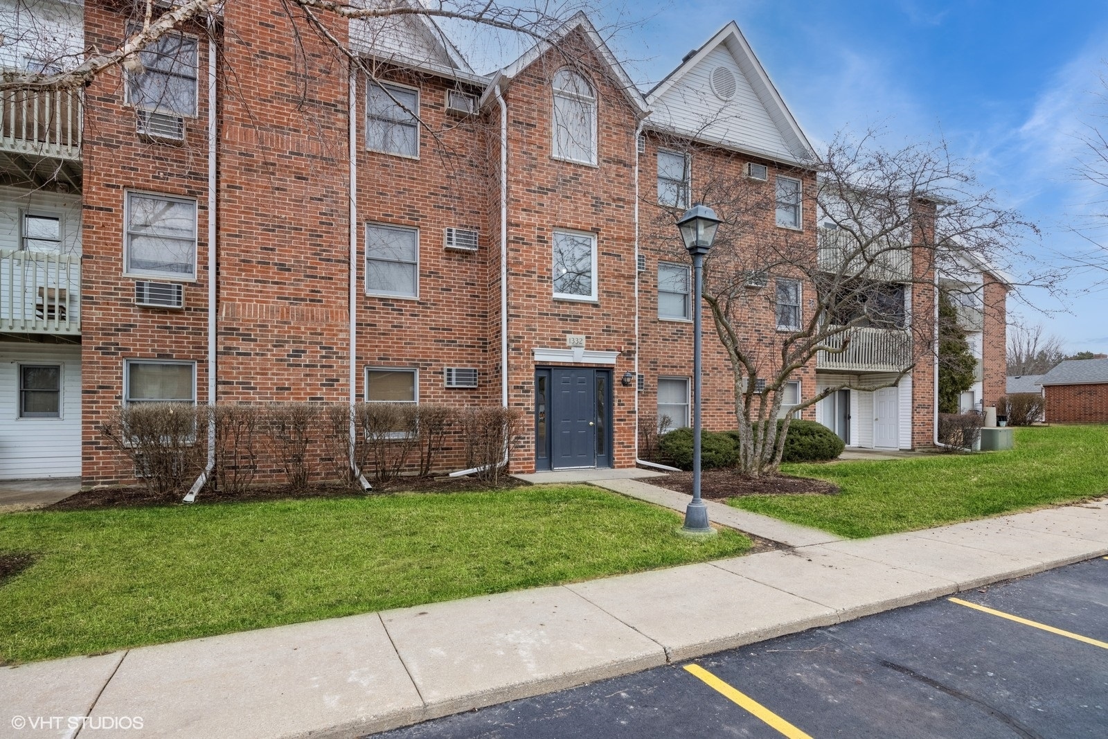 1332 Cunat Court 3c Property Photo