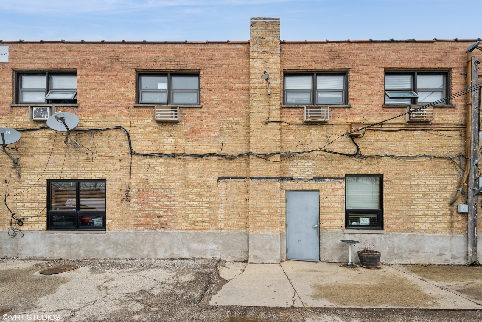 6444 N Milwaukee Avenue Property Photo 10