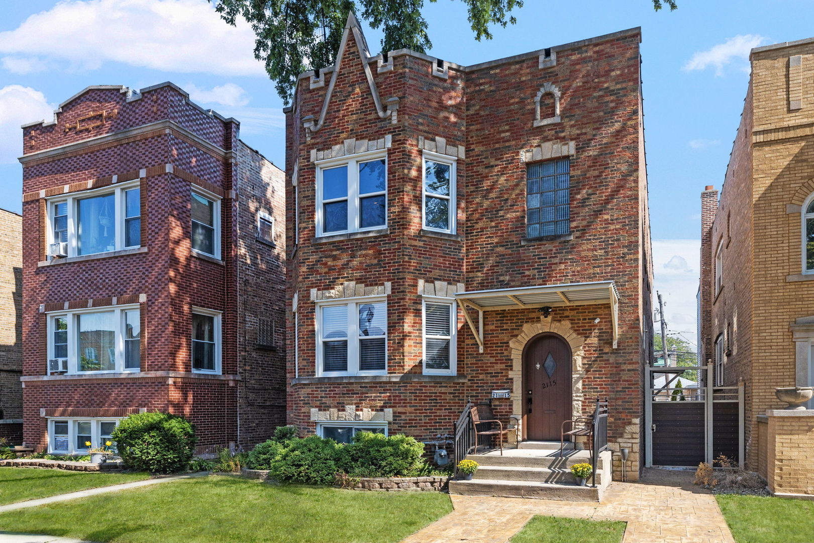 2115 Kenilworth Avenue Property Photo