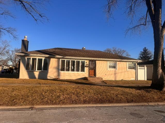 8845 S 51st Ave Property Photo