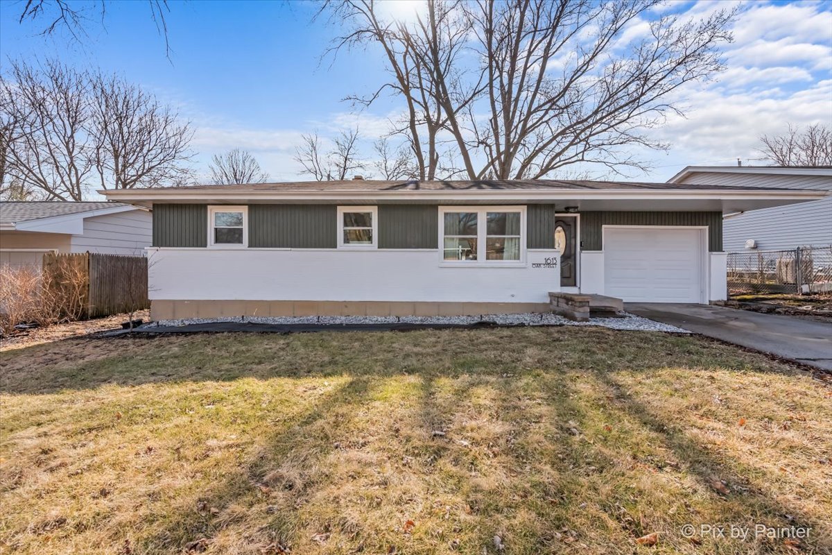 1613 Oak Street Property Photo