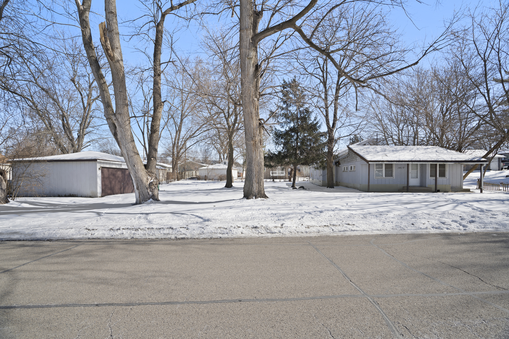 1417 Melrose Avenue Property Photo