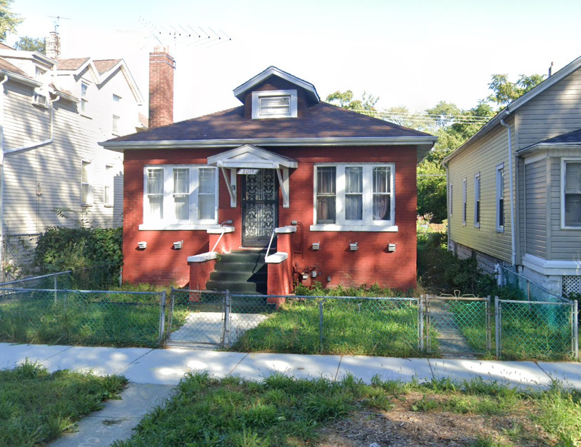 8015 S Avalon Avenue Property Photo