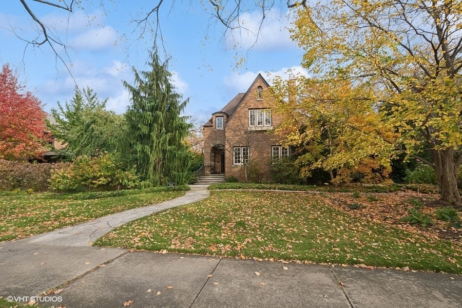 2311 Lawndale Ave Property Photo