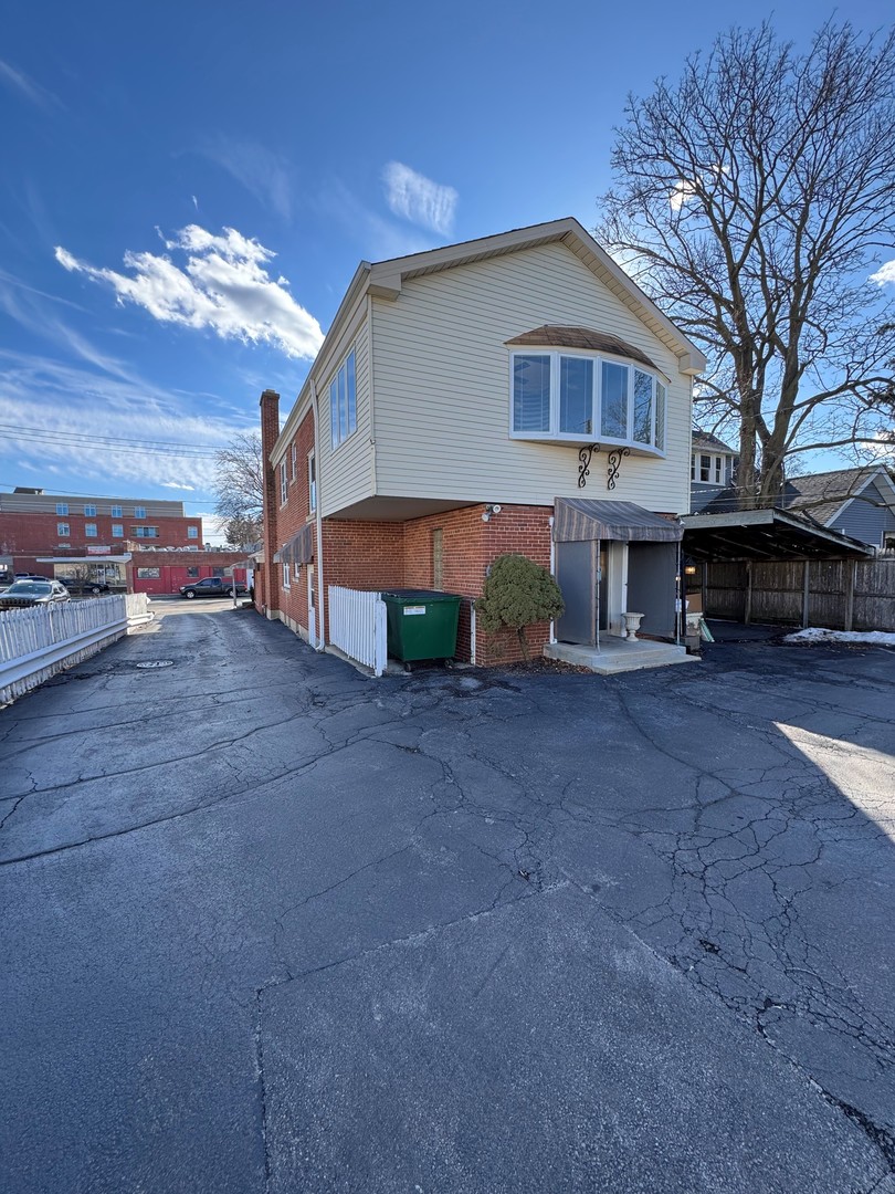 1710 Maclean Court Property Photo 17
