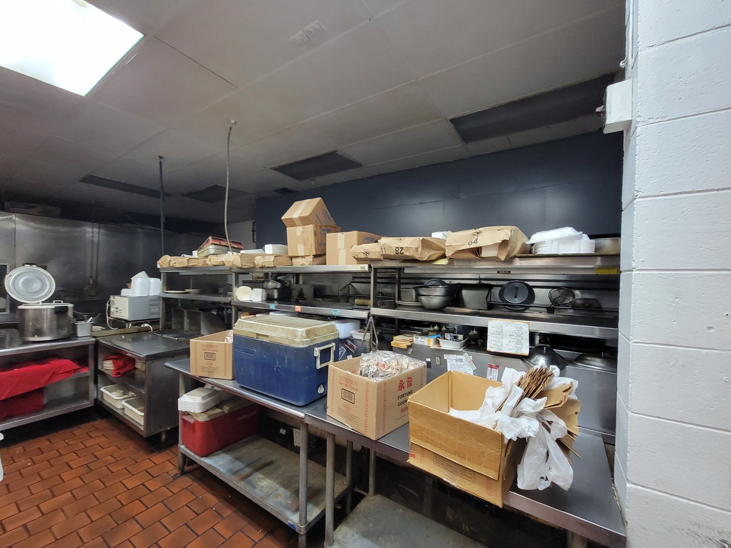 1180 Roosevelt Road Property Photo 14