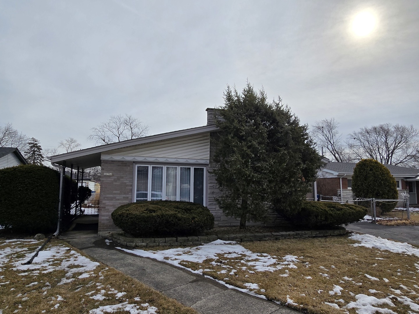 15251 Ridgeway Avenue Property Photo