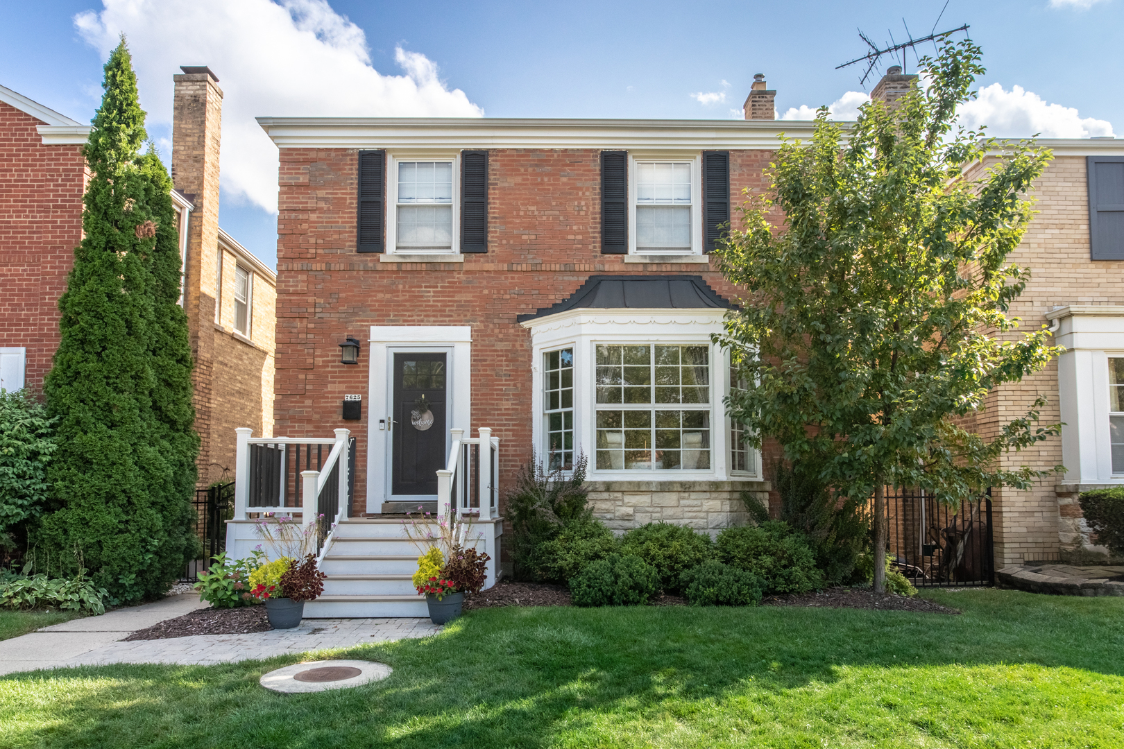 7625 W Isham Avenue Property Photo