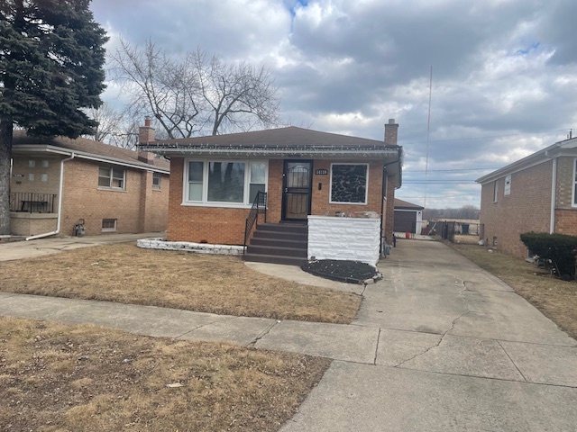 14119 S Manistee Avenue Property Photo