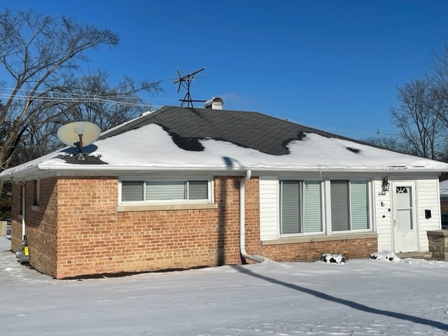 16 Sauk Trail Property Photo 2
