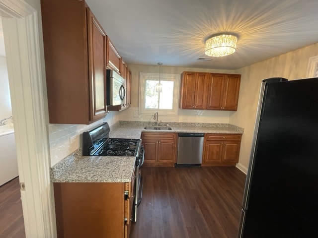 16 Sauk Trail Property Photo 8