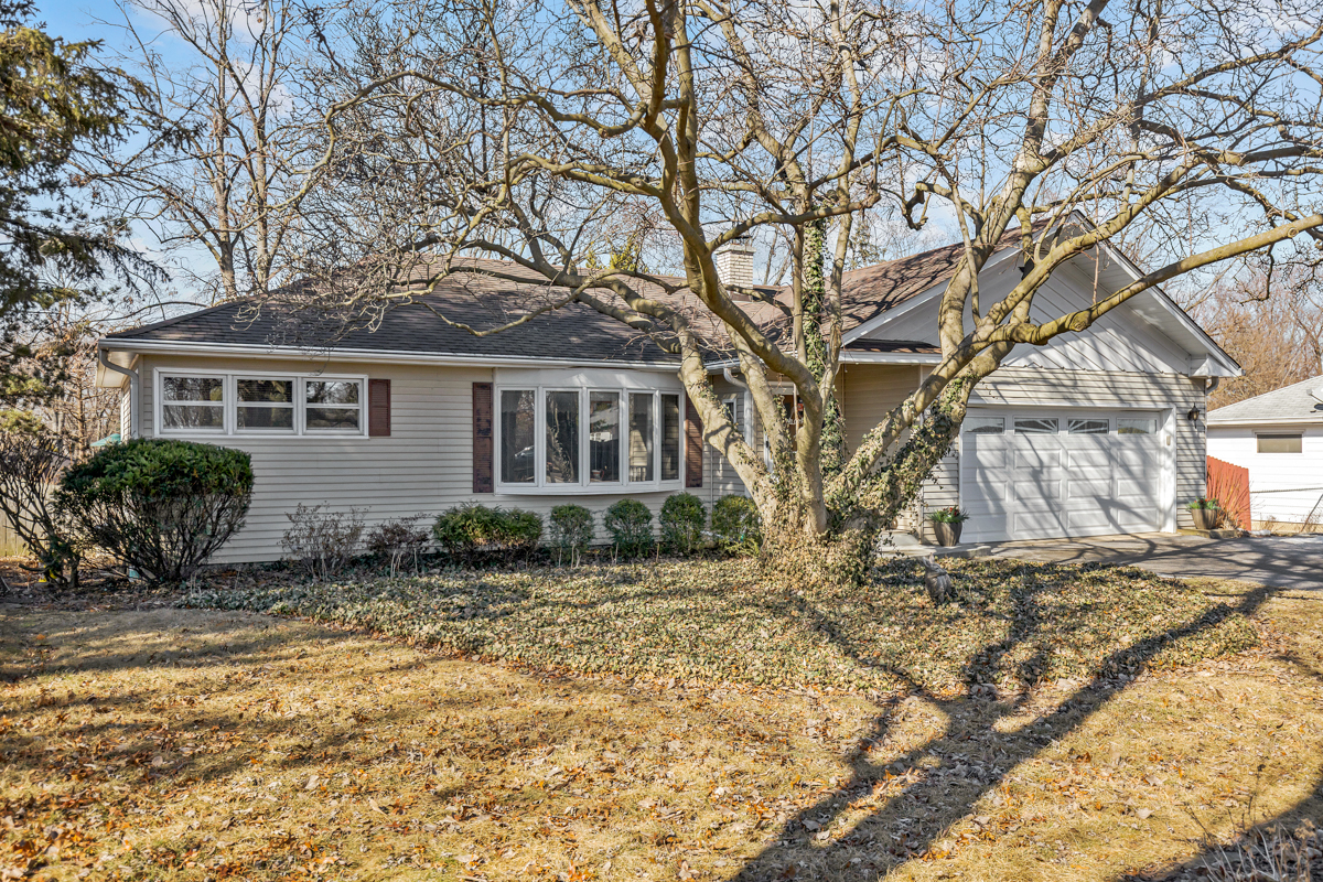 1240 S Oakland Avenue Property Photo
