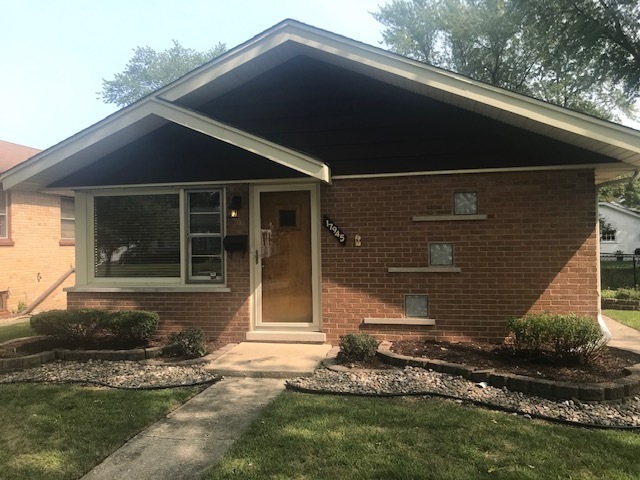 17945 Roy Street Property Photo