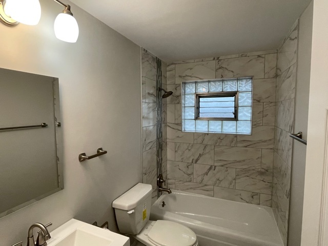 18318 Exchange Avenue 2f Property Photo 8