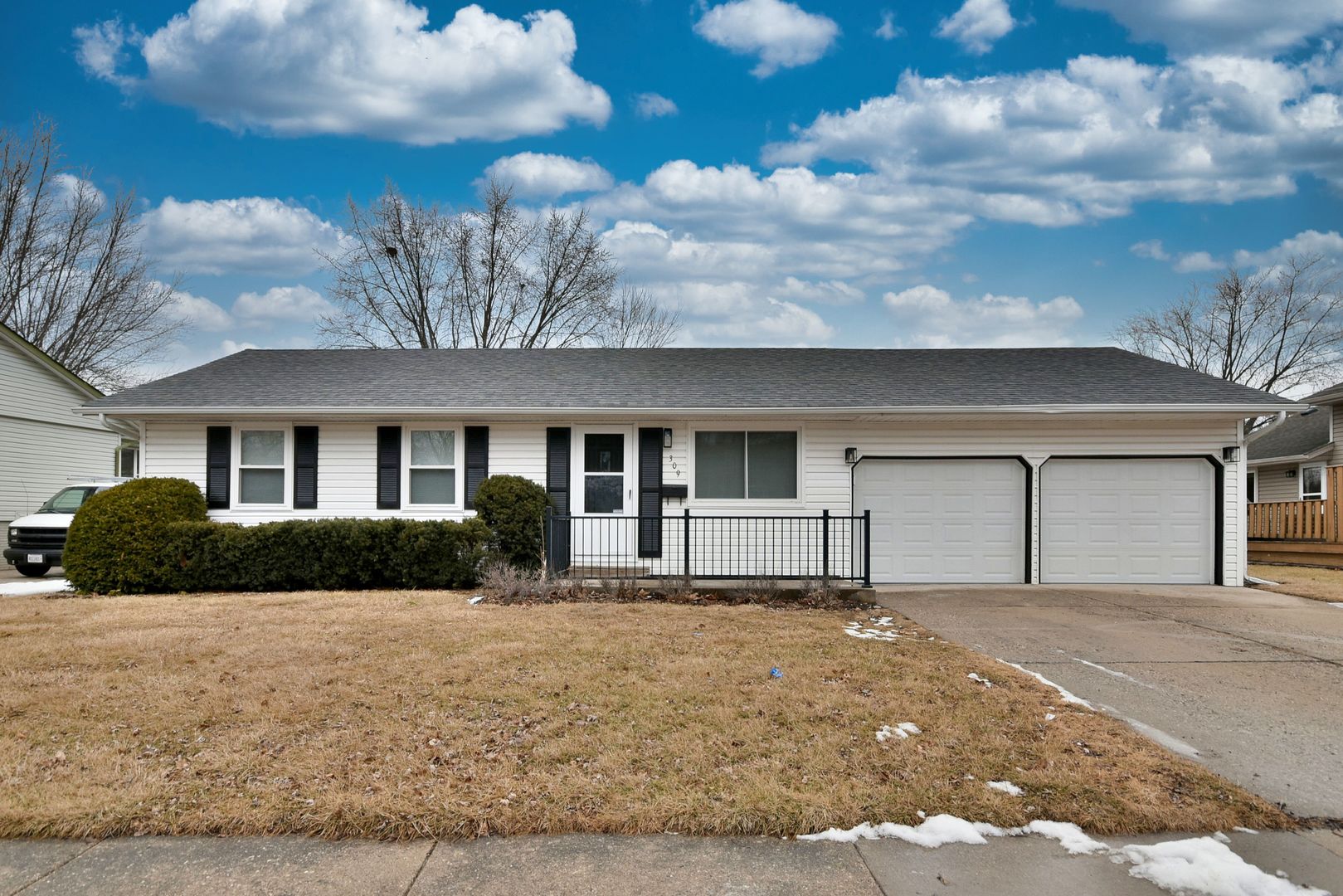 309 W Green Meadows Boulevard Property Photo