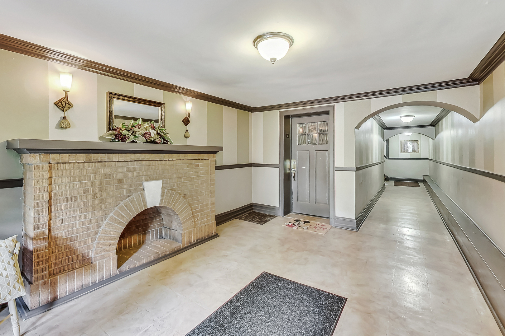 1757 W North Shore Avenue Property Photo 4
