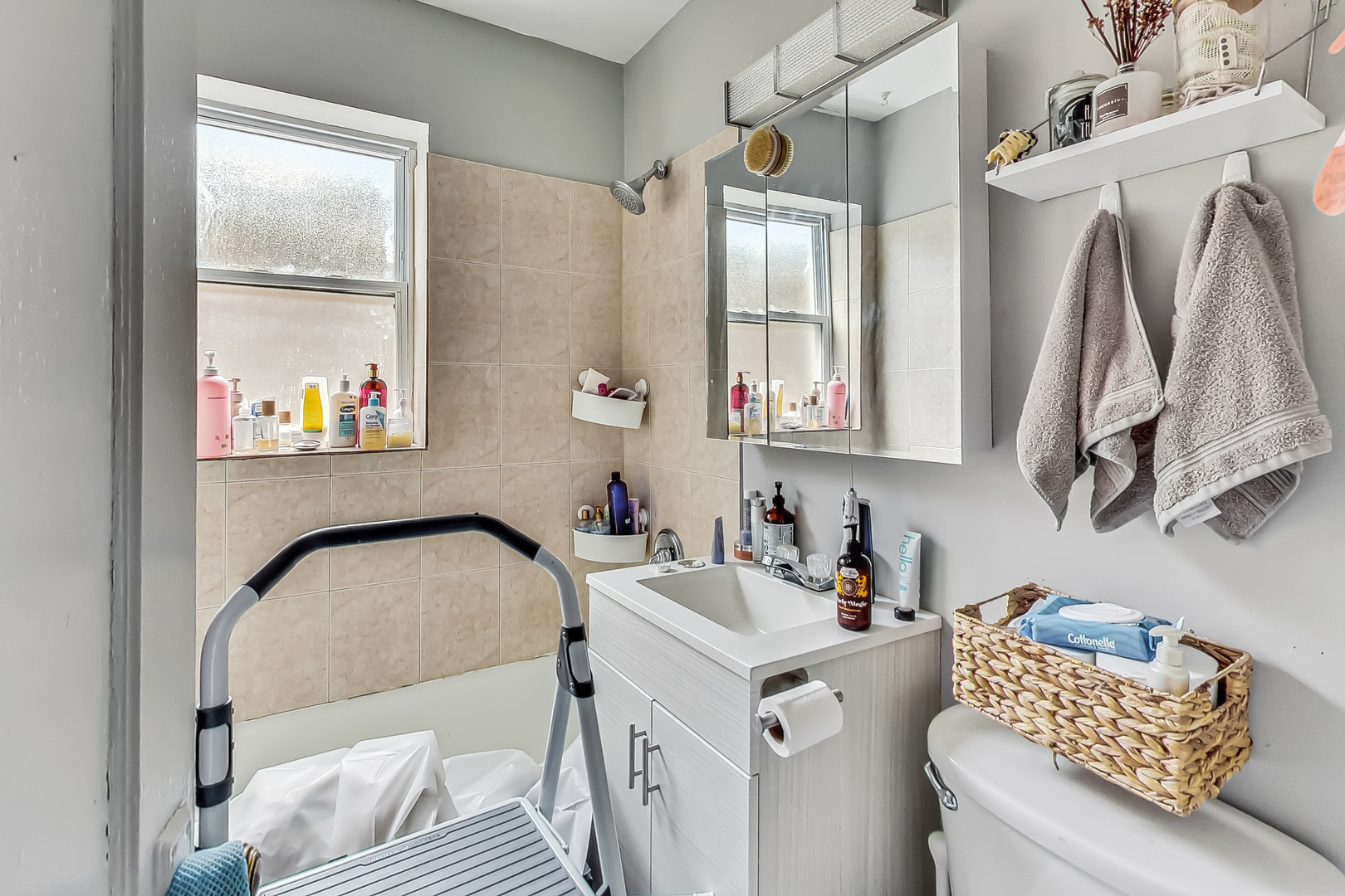 1757 W North Shore Avenue Property Photo 18