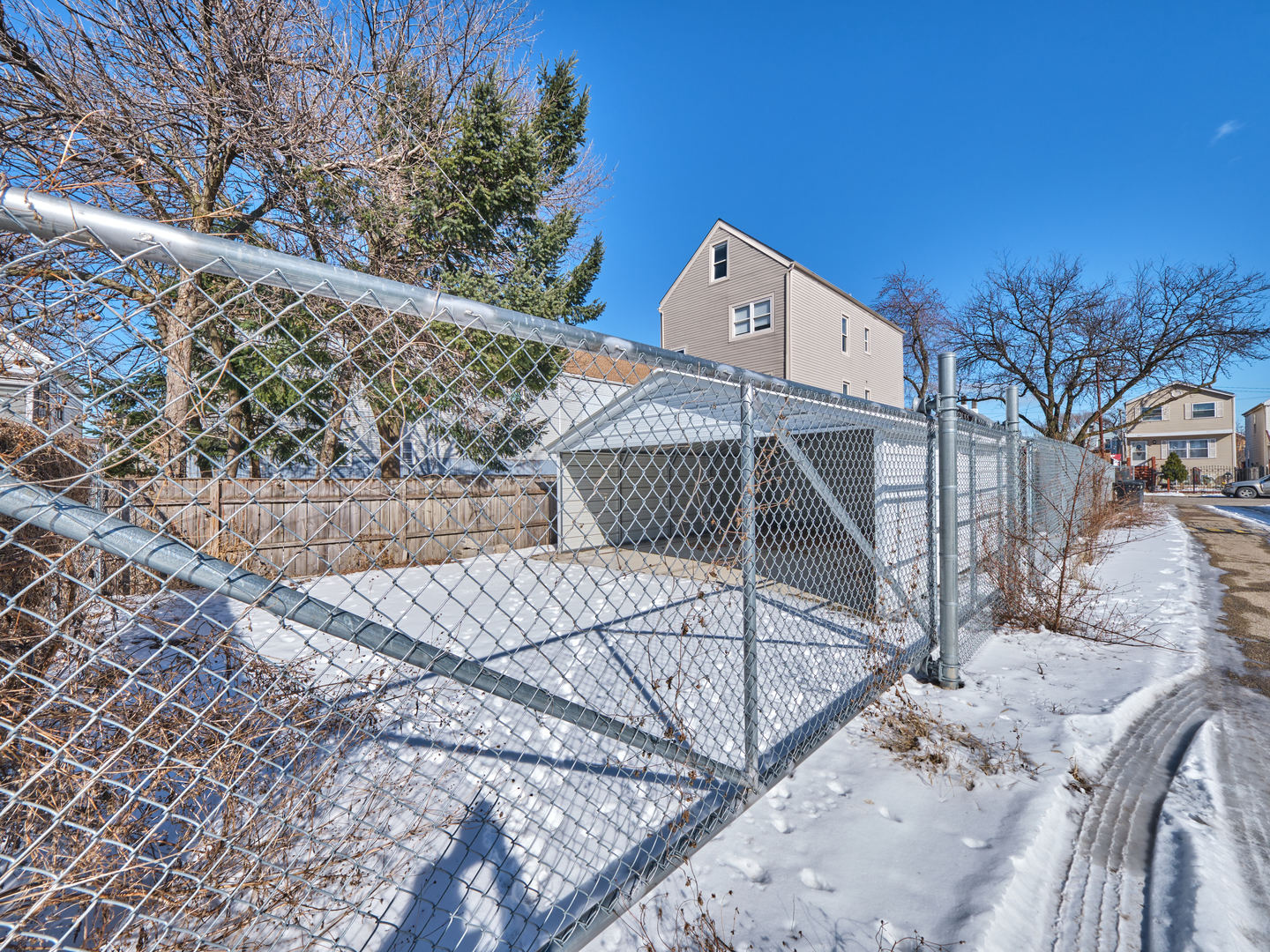 4508 S Wood Street Property Photo 5