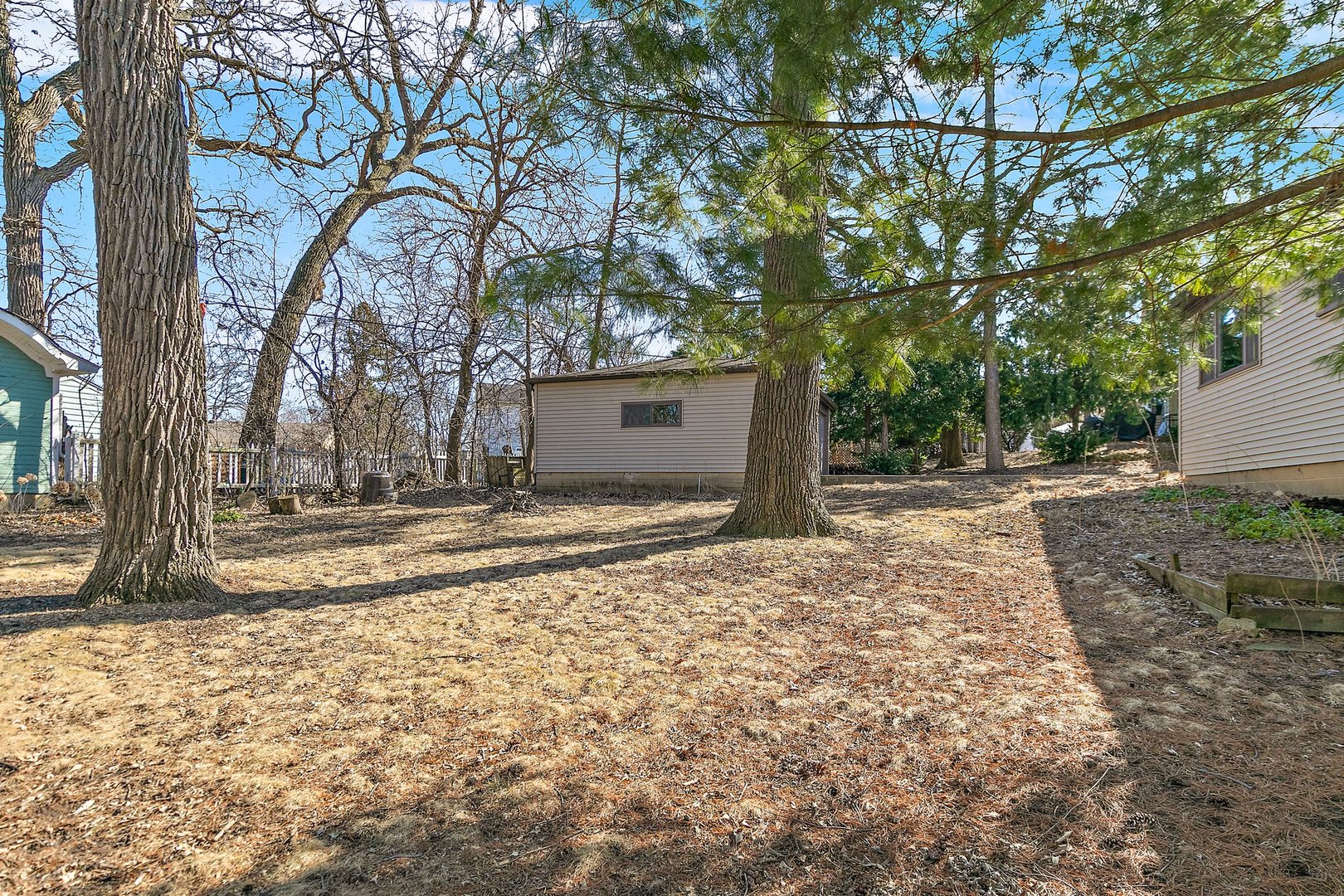 65 Sheridan Street Property Photo 23