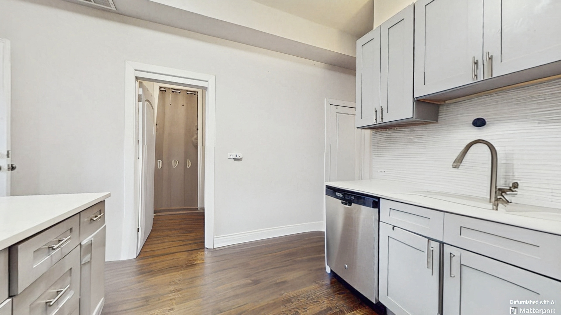 2709 W Haddon Avenue Property Photo 6