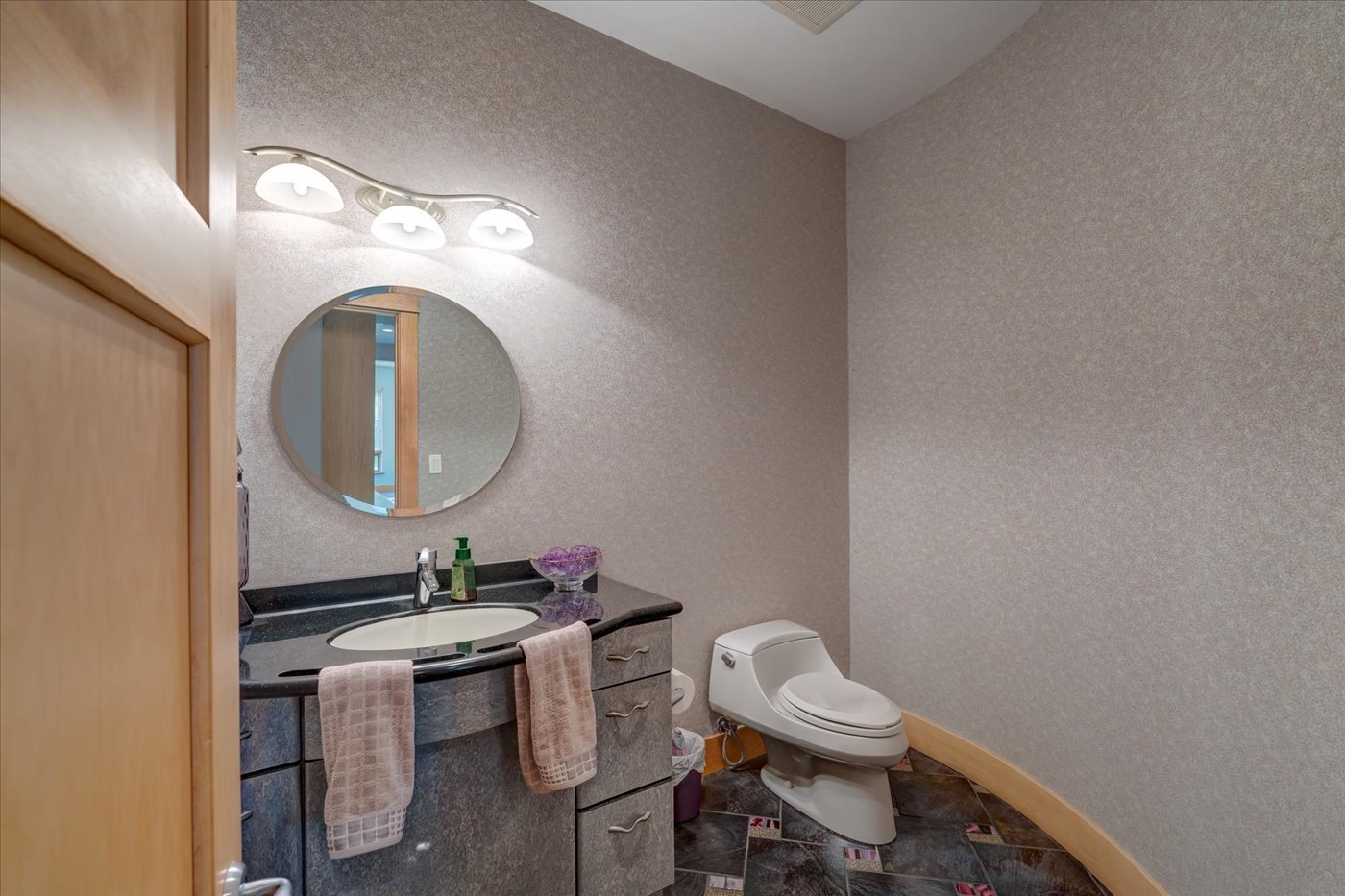 1237 Marcella Court Property Photo 122
