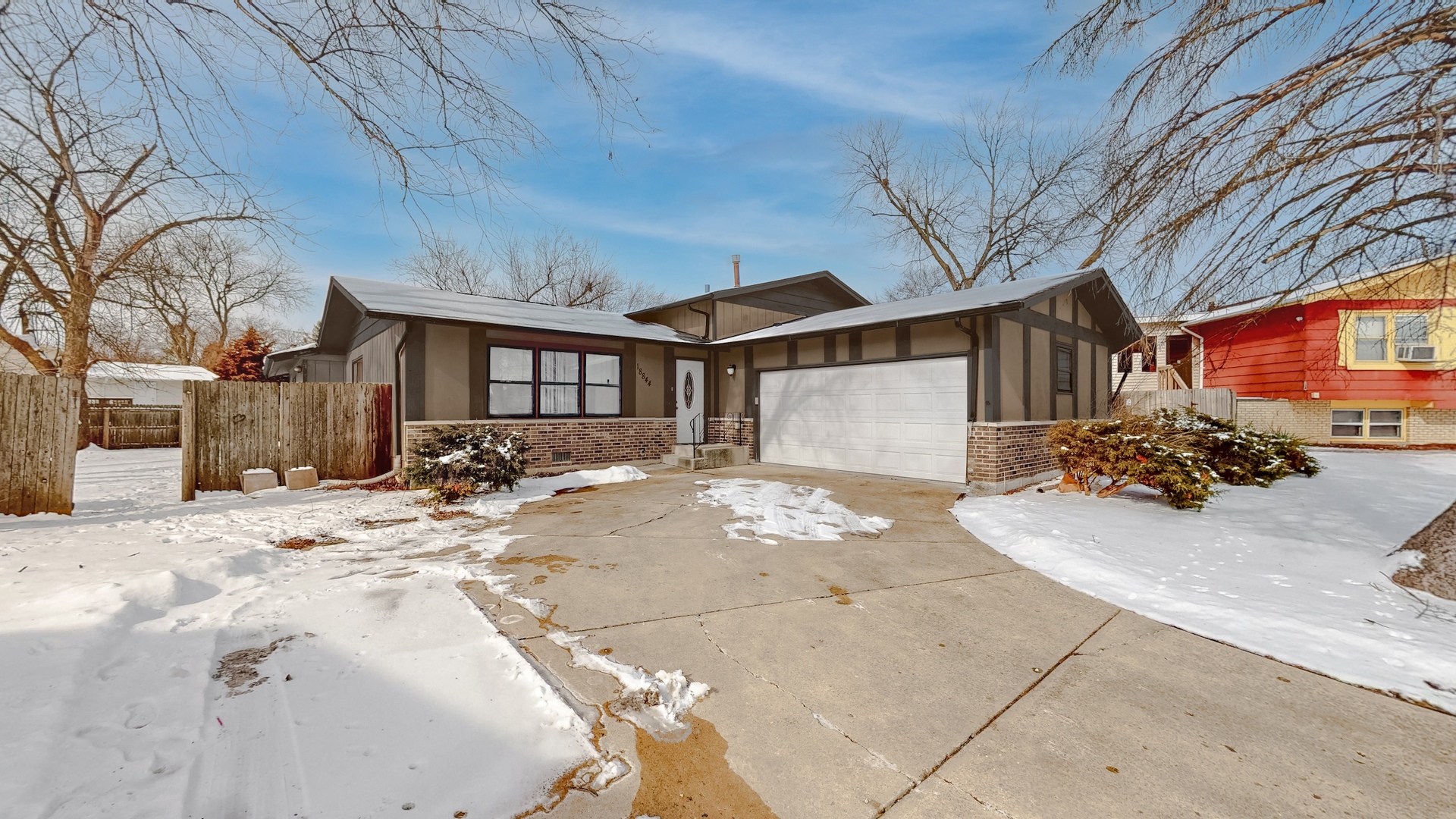 18844 Cedar Court Property Photo