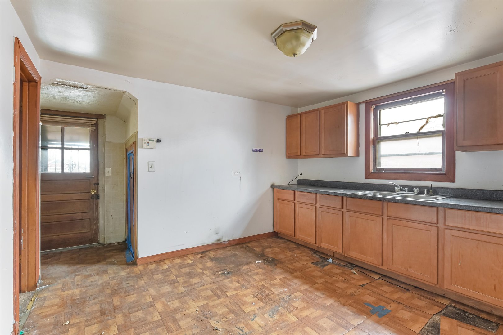 6621 S Fairfield Avenue Property Photo 16