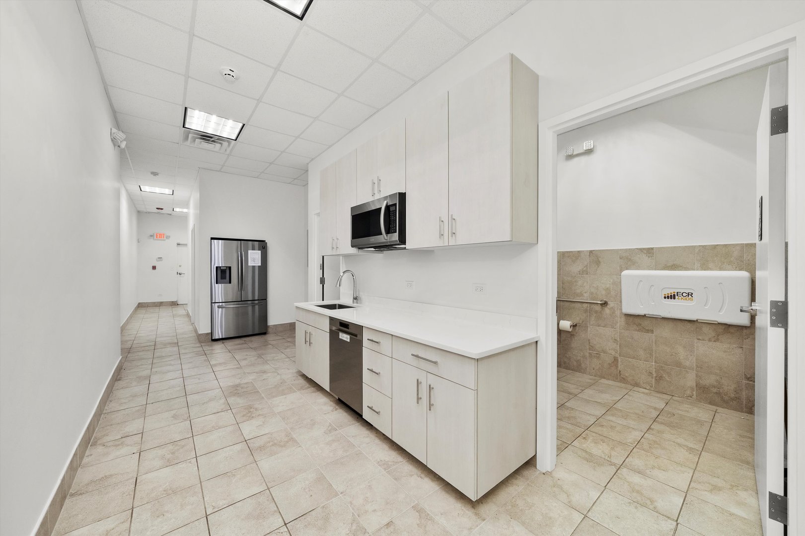 6730 Cermak Road Property Photo 17