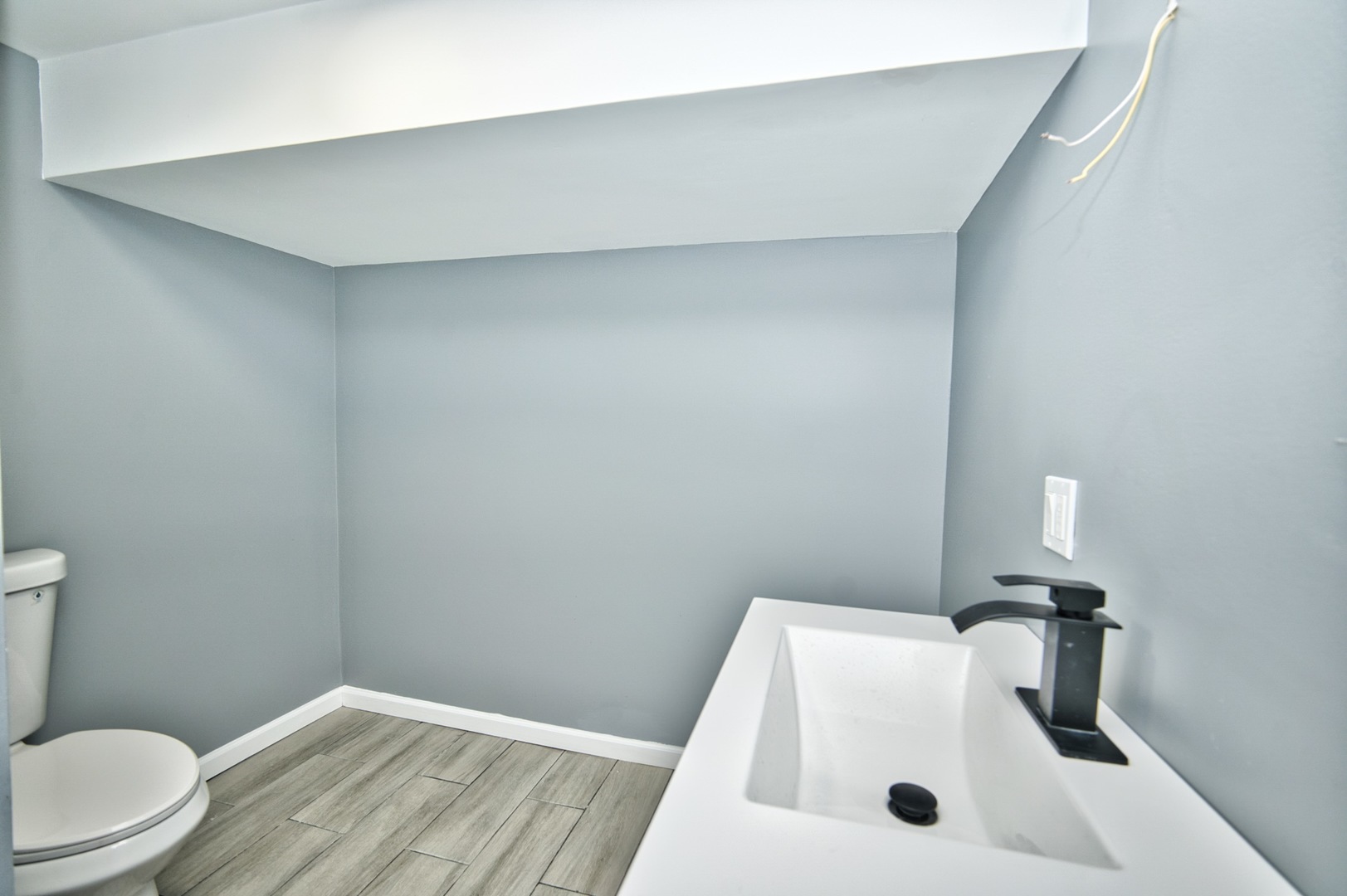 2310 W 72nd Street Property Photo 31