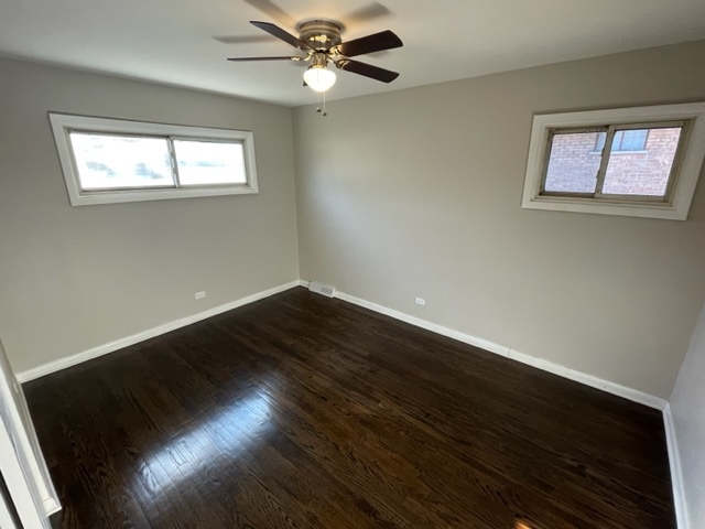 8658 S University Avenue Property Photo 6