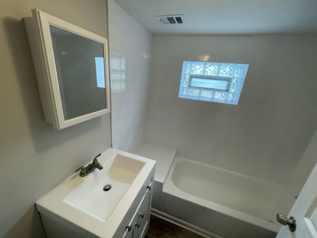 9141 S Colfax Avenue Property Photo 12